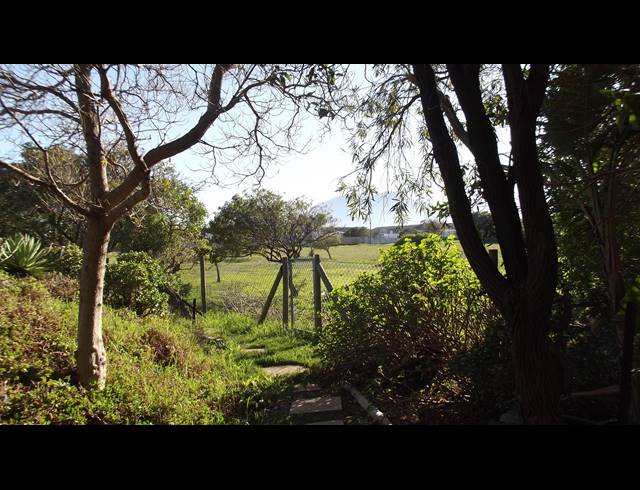 8,524M² VACANT LAND FOR SALE IN WHISPERING PINES